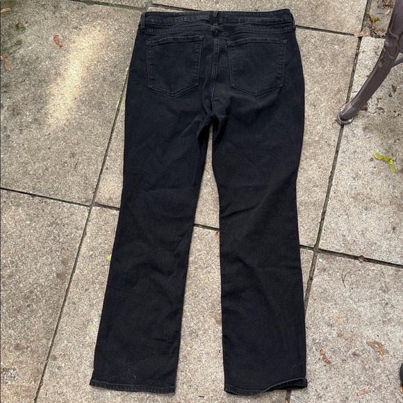 Old Navy Women's Black Denim Midrise Wow Boot-Cut Jeans. Size 14 - Picture 7 of 7